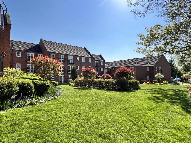 Flat for sale in Market Weighton