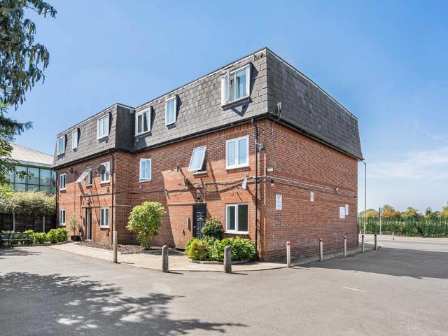 Flat for sale in Colnbrook with Poyle, Slough