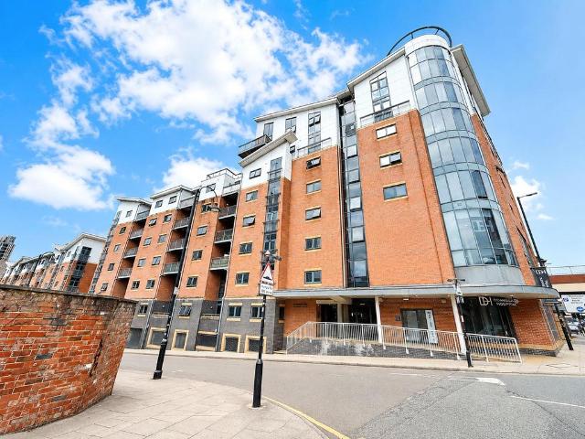 Flat for sale in City Centre, Georgia