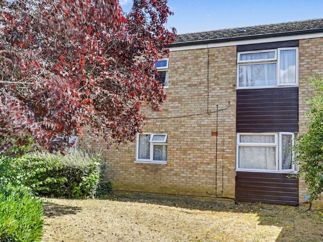 Flat for sale in Symonds Green, Shephall