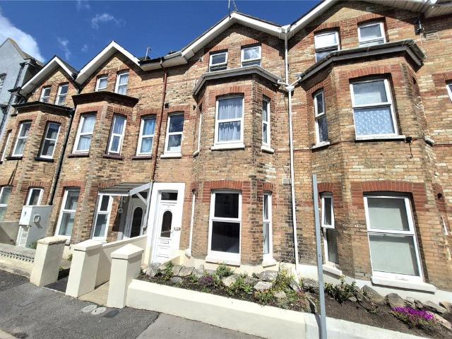 Flat for sale in West Cliff, Bournemouth
