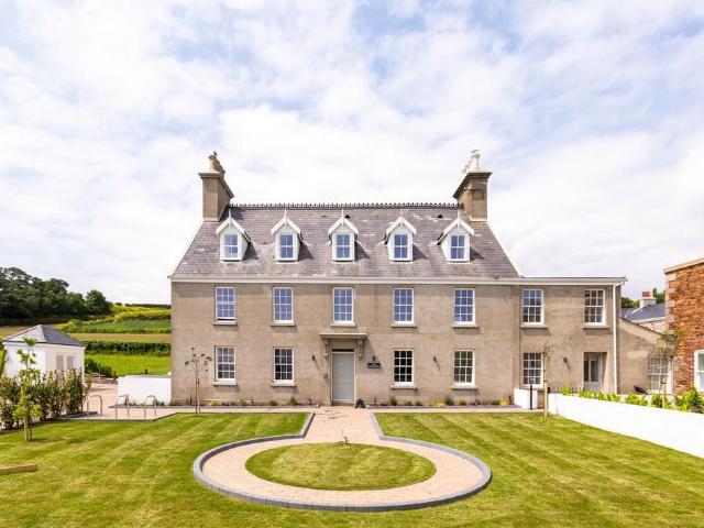 Flat for sale in Isle Of Man