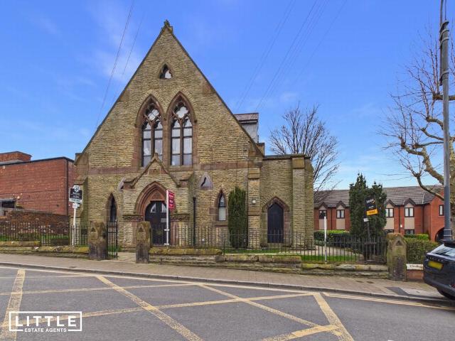 Flat for sale in Huyton, Isle Of Man