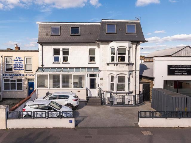 Flat for sale in Blendon, Greater London