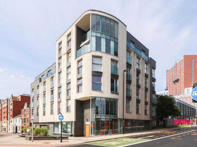 Flat for sale in City Centre, South Yorkshire