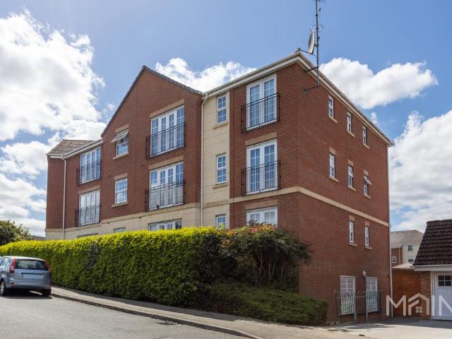 Flat for sale in Hamilton, Old Wharf