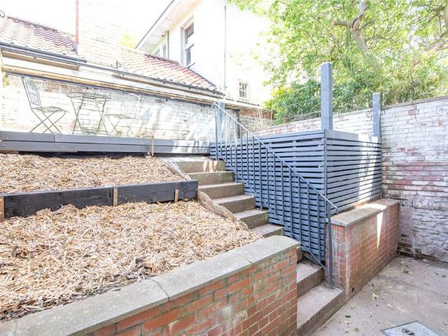 Flat for sale in Feckenham, City Of Bristol