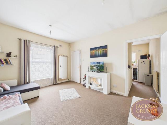 Flat for sale in Semilong, Northampton