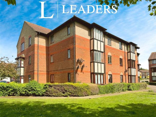 Flat for sale in Walton, Eastbridge