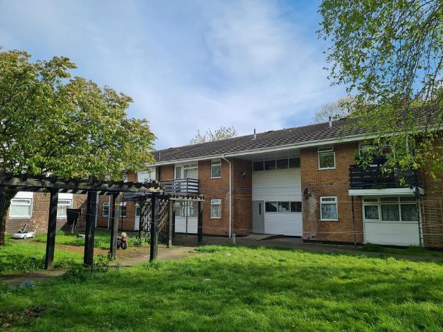 Flat for sale in West Bromwich, West Midlands