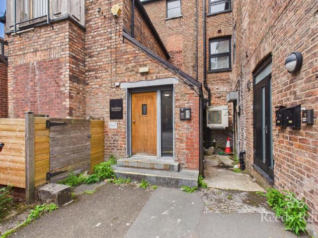 Flat for sale in Trafford Park, Greater Manchester