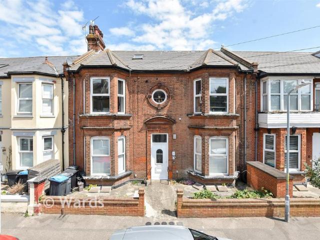 Flat for sale in Westbrook, Acol