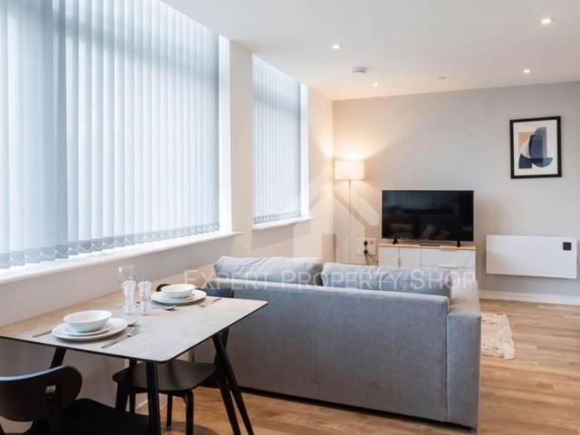 Flat for sale in Old Trafford, Trafford Park