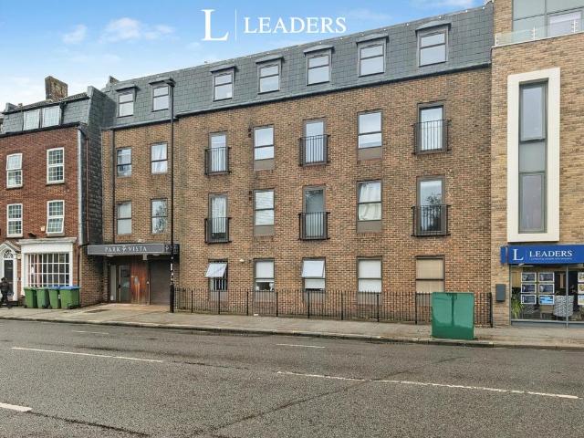 Flat for sale in Bedford Place, Southampton