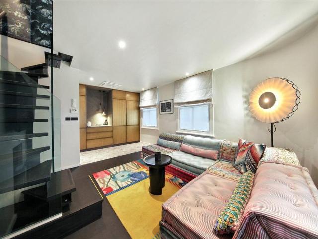 Flat for sale in Mayfair, Isle Of Man