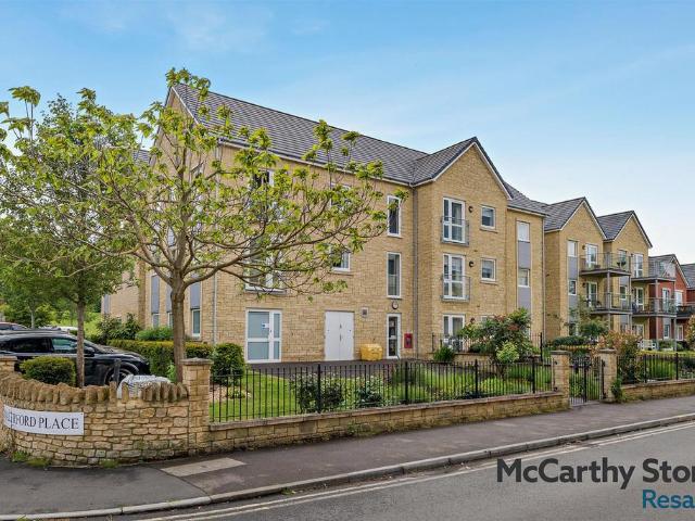 Flat for sale in Chippenham, Wiltshire