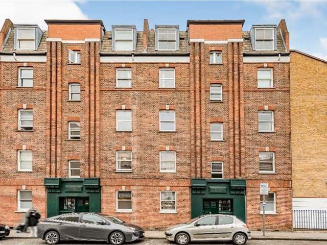 Flat for sale in St. George in the East, Shadwell