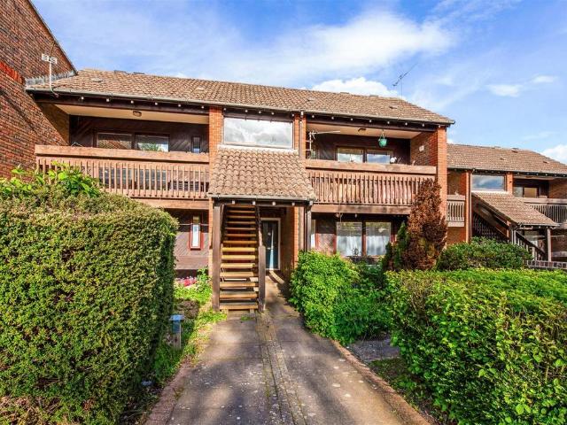 Flat for sale in Chichester, Littlecote