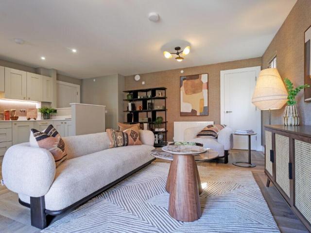 Flat for sale in Semilong, Northampton