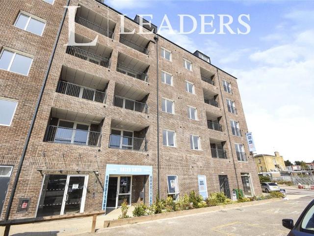 Flat for sale in Hockerill, Colliers End