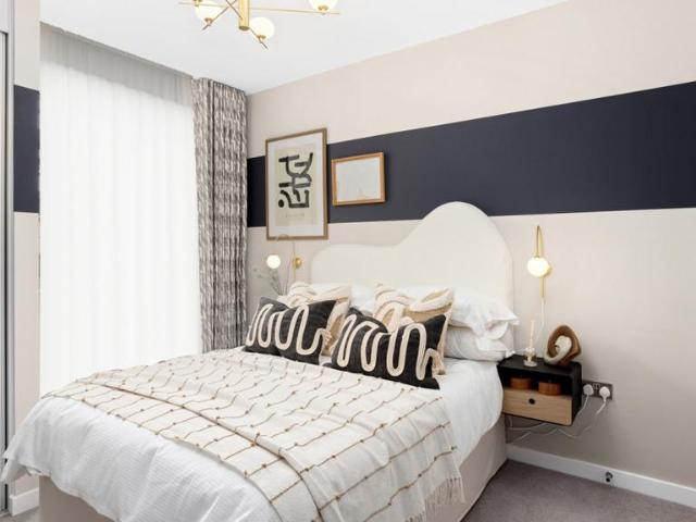 Flat for sale in Scrattons Farm, Greater London