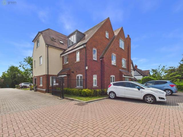 Flat for sale in Leyfields, Kettlebrook