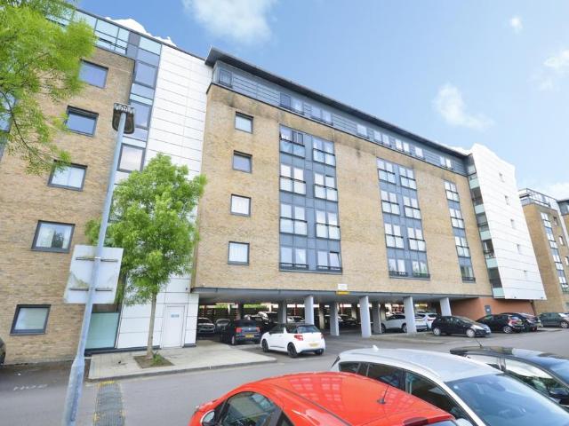 Flat for sale in Cardiff International Sports Village, Falcon Lodge