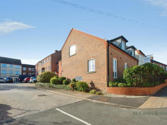 Flat for sale in High Town, Bridgnorth