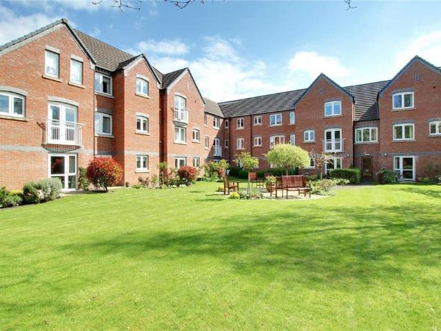 Flat for sale in Witton, Crookhill