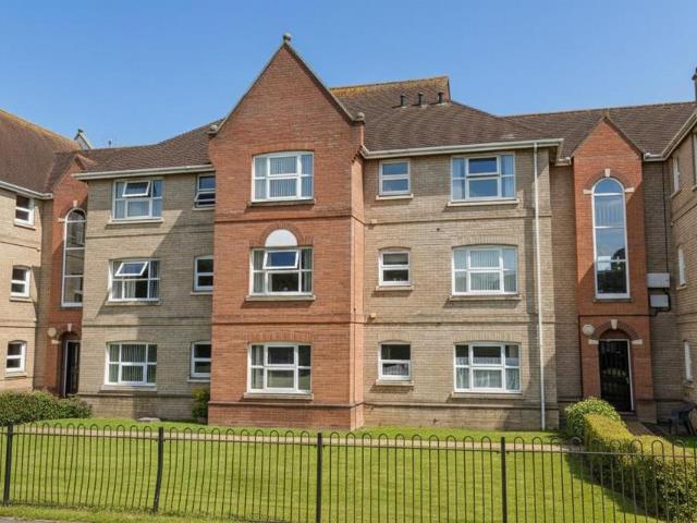 Flat for sale in Chelmsford, Essex