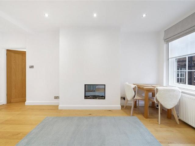 Flat for sale in Marylebone, Isle Of Man