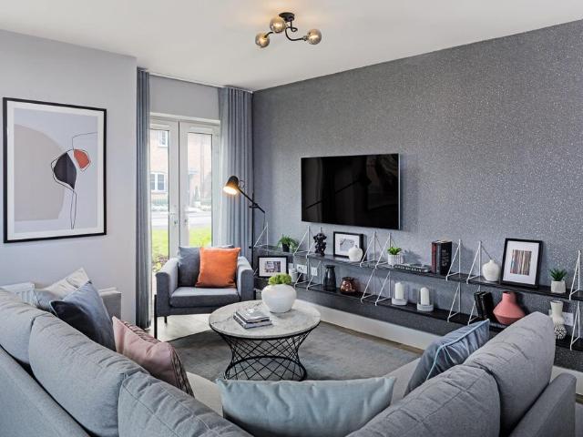 Flat for sale in Row Town, Surrey