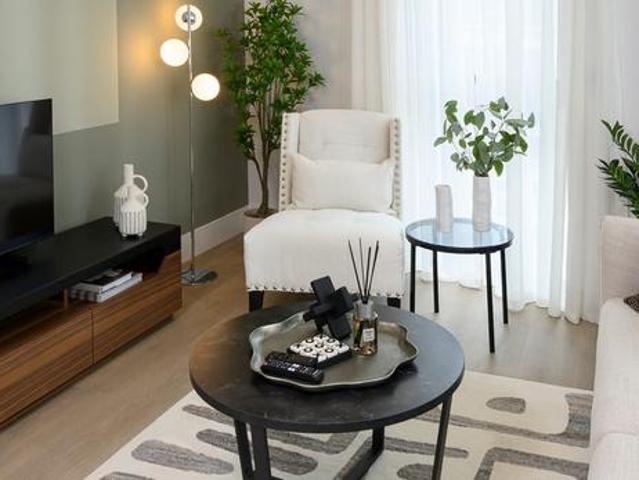 Flat for sale in London Borough of Tower Hamlets, Greater London