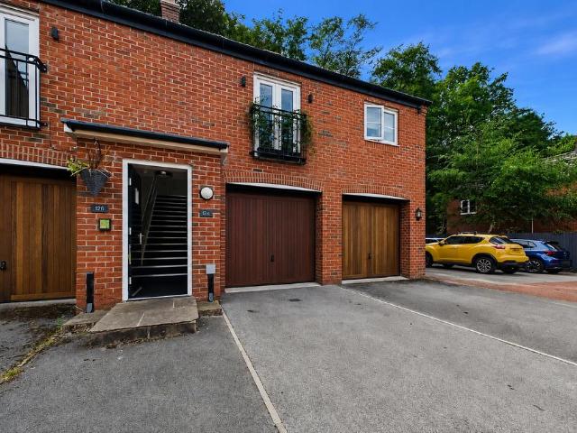 Flat for sale in Congleton