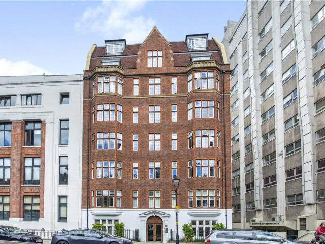 Flat for sale in Bloomsbury, Greater London