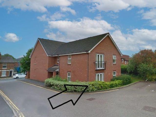 Flat for sale in Woodloes Park, Green Close