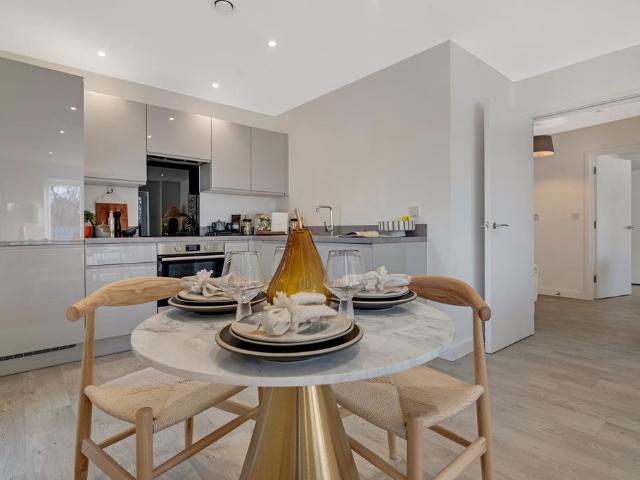 Flat for sale in Coldean, Stanmer