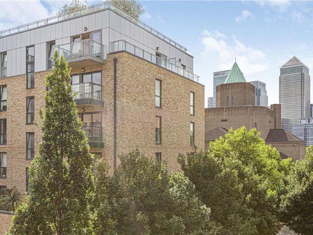 Flat for sale in Poplar Grove, Isle Of Man