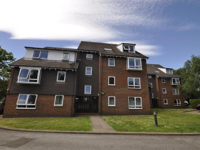 Flat for sale in Wordsley, West Midlands