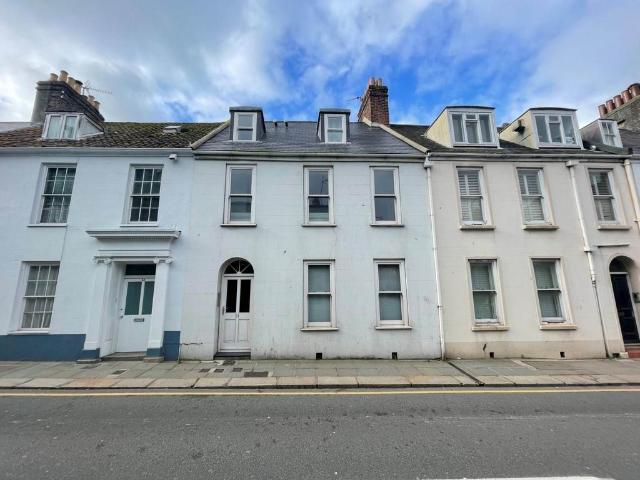Flat for sale in St Helier, Isle Of Man