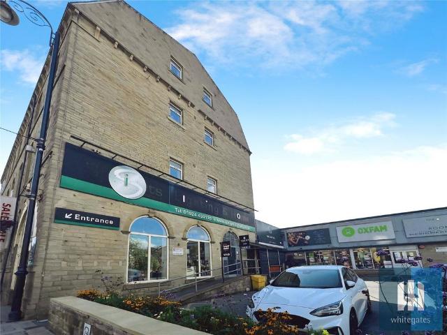 Flat for sale in Lower Hopton, Mirfield