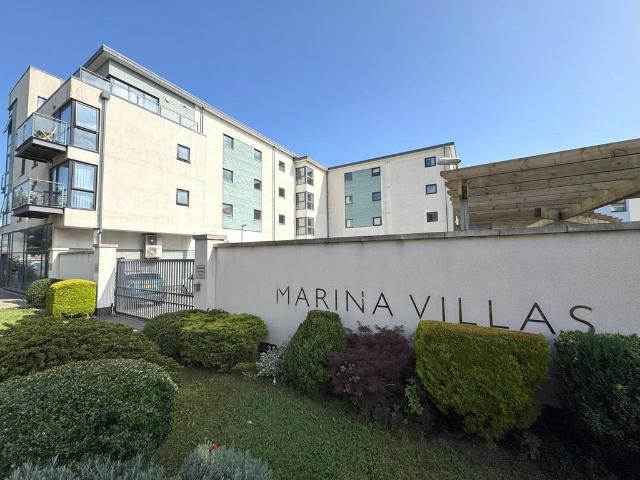 Flat for sale in SA1 Swansea Waterfront, Nangreaves