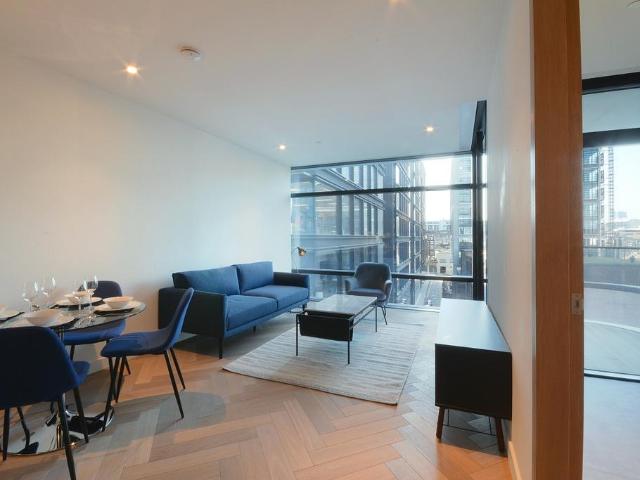 Flat for sale in Bishopsgate Without, Bishopsgate