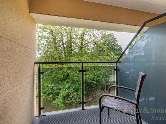 Flat for sale in Tettenhall, West Midlands