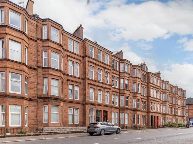 Flat for sale in New Cathcart, Muirend