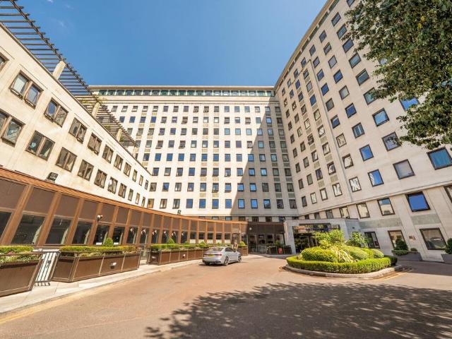 Flat for sale in Greater London