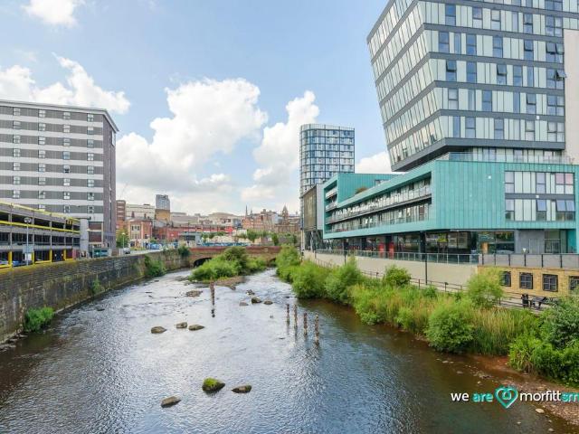 Flat for sale in Castlegate, Burngreave