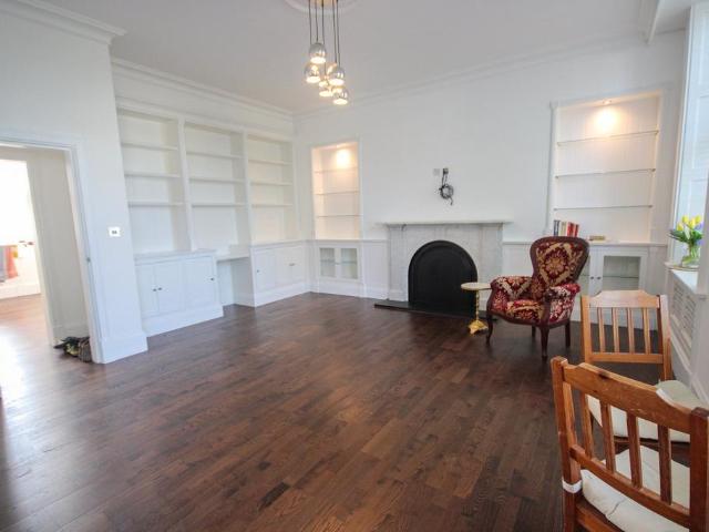 Flat for sale in St Helier, Greater London