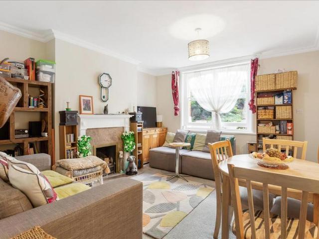 Flat for sale in West Kensington, Greater London