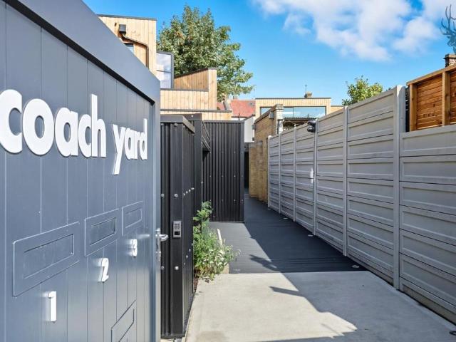 Flat for sale in Leyton, Greater London